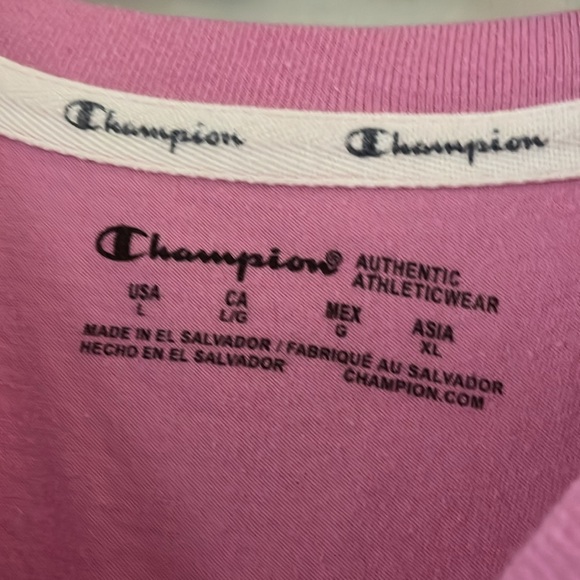 Women’s 💜 Champion Top 💜 - Picture 2 of 3